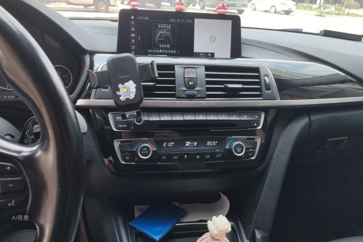 BMW 3 Series 2019 #15 BMW 3 Series 2019 car image #15