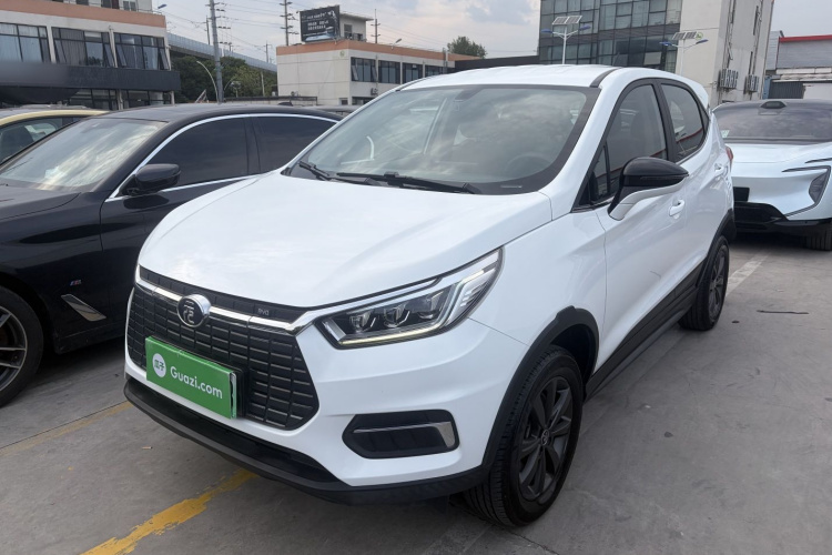 BYD Yuan New Energy 2020 car image #2