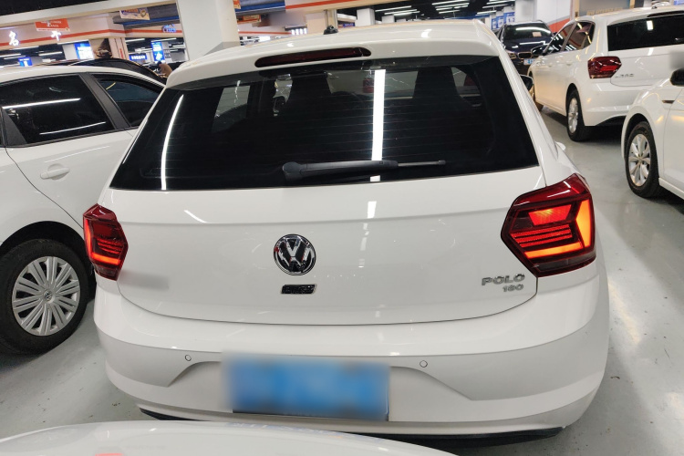 Volkswagen Polo 2020 car image #6