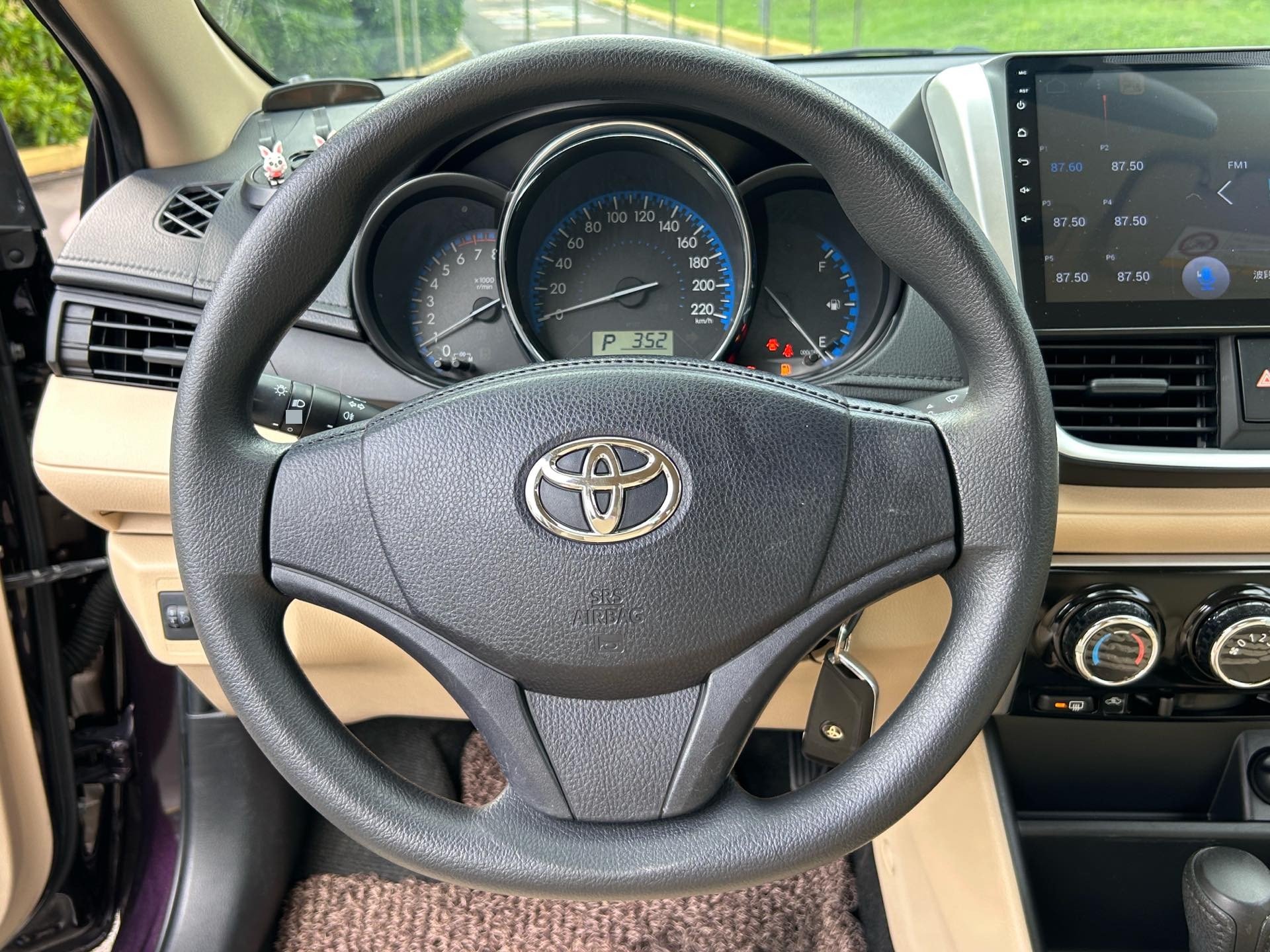 Toyota Vios 2018 car image #9