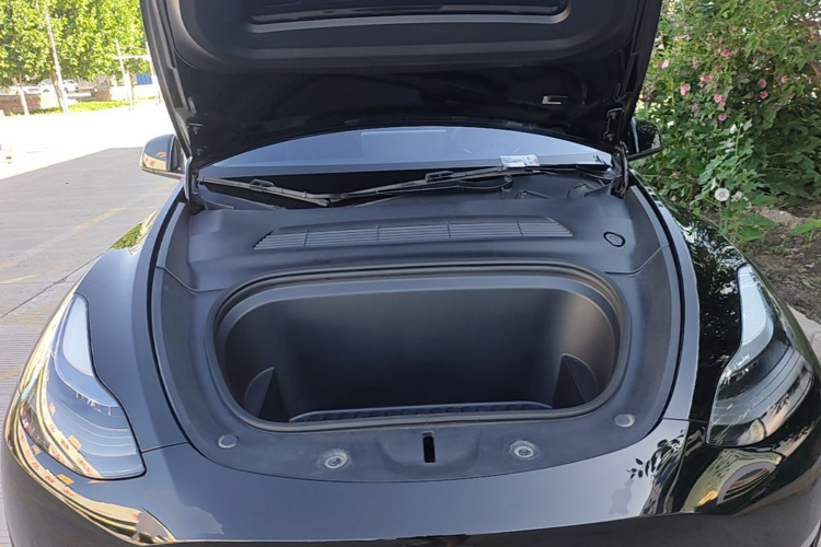 Tesla Model Y 2021 #20 Tesla Model Y 2021 immagine di auto #20