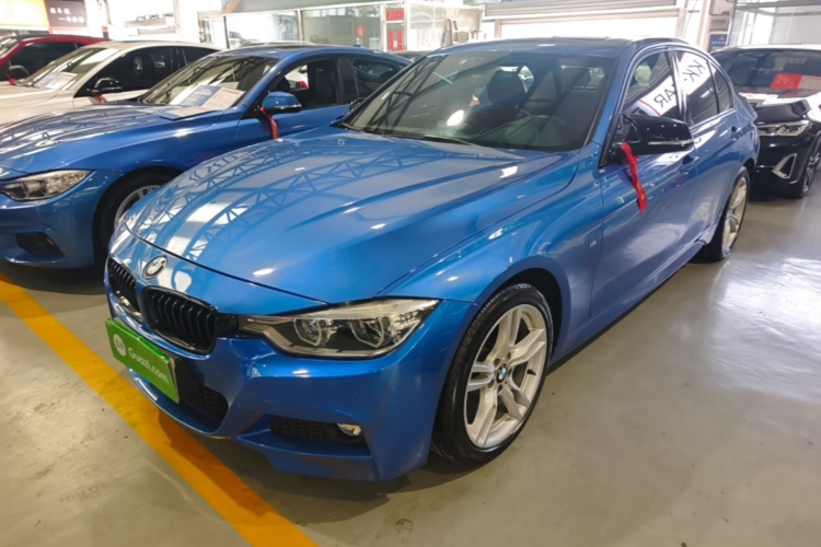 BMW 3 Series 2019 #2 BMW 3 Series 2019 car image #2
