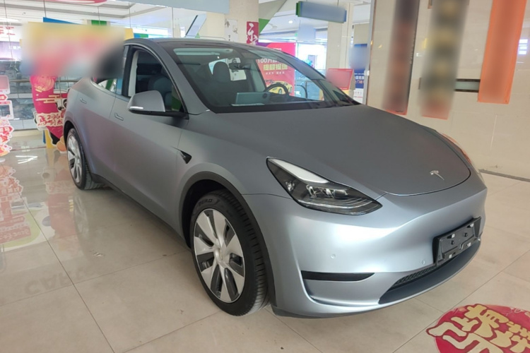 Tesla Model Y 2022 car image #4