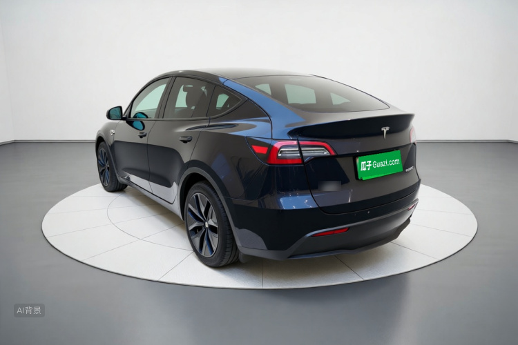 Tesla Model Y 2023 #5 Tesla Model Y 2023 car image #5