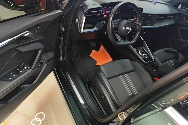 Audi A3 2024 car image #16