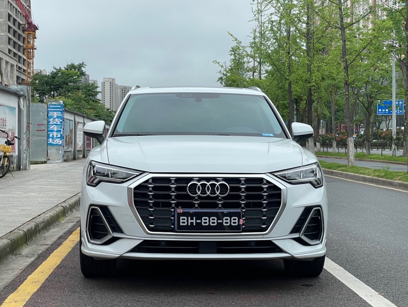 Audi Q3 2022 #2 Audi Q3 2022 car image #2
