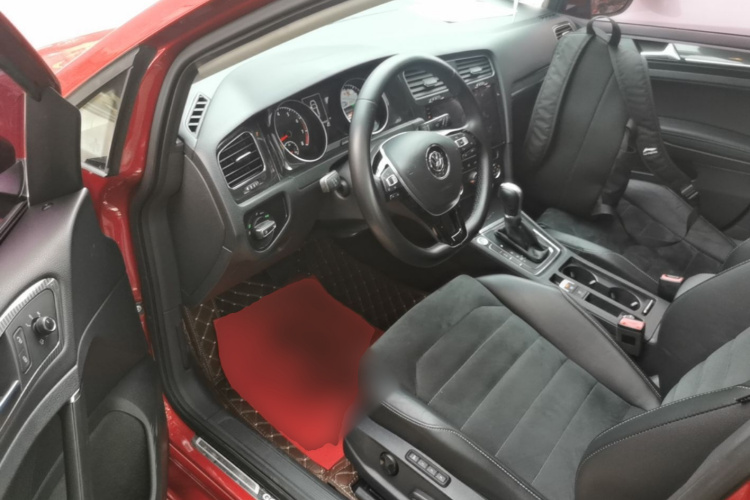 Volkswagen Golf 2018 #15 Volkswagen Golf 2018 car image #15