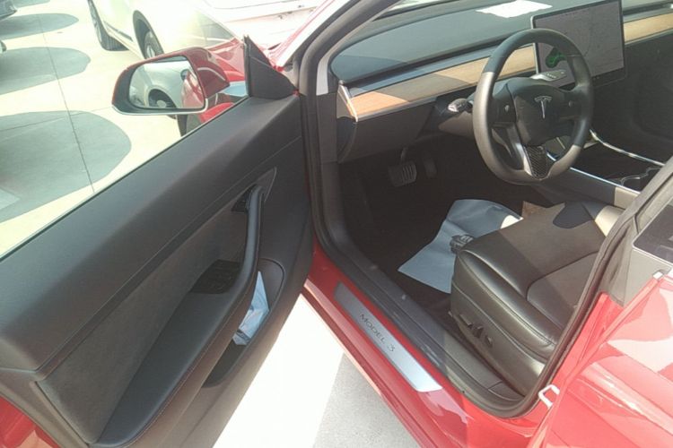 Tesla Model 3 2020 #16 Tesla Model 3 2020 car image #16