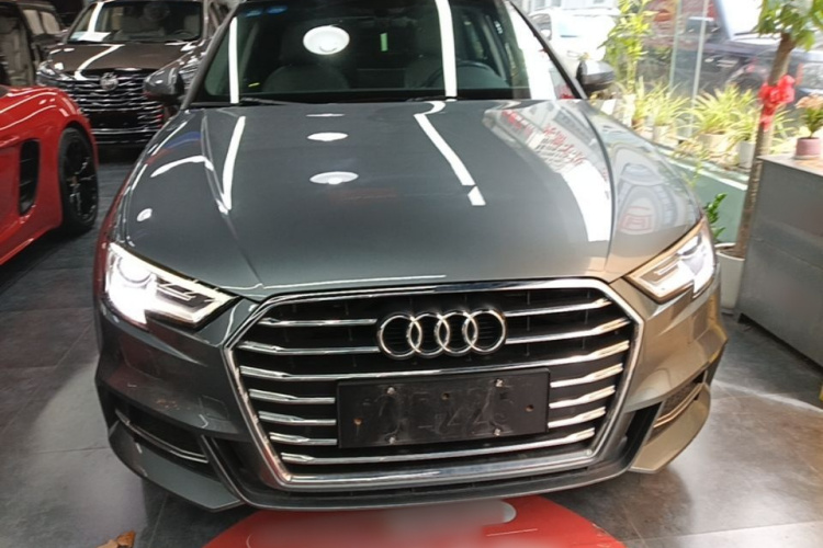 Audi A3 2018 #3 Audi A3 2018 car image #3