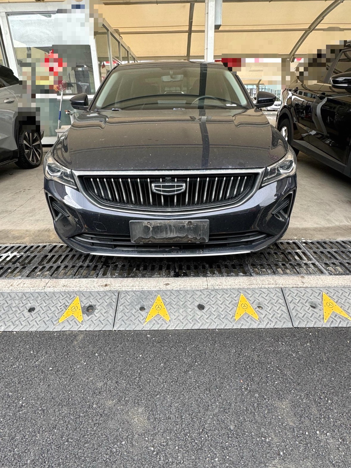 GEELY Emgrand 2023 car image #2