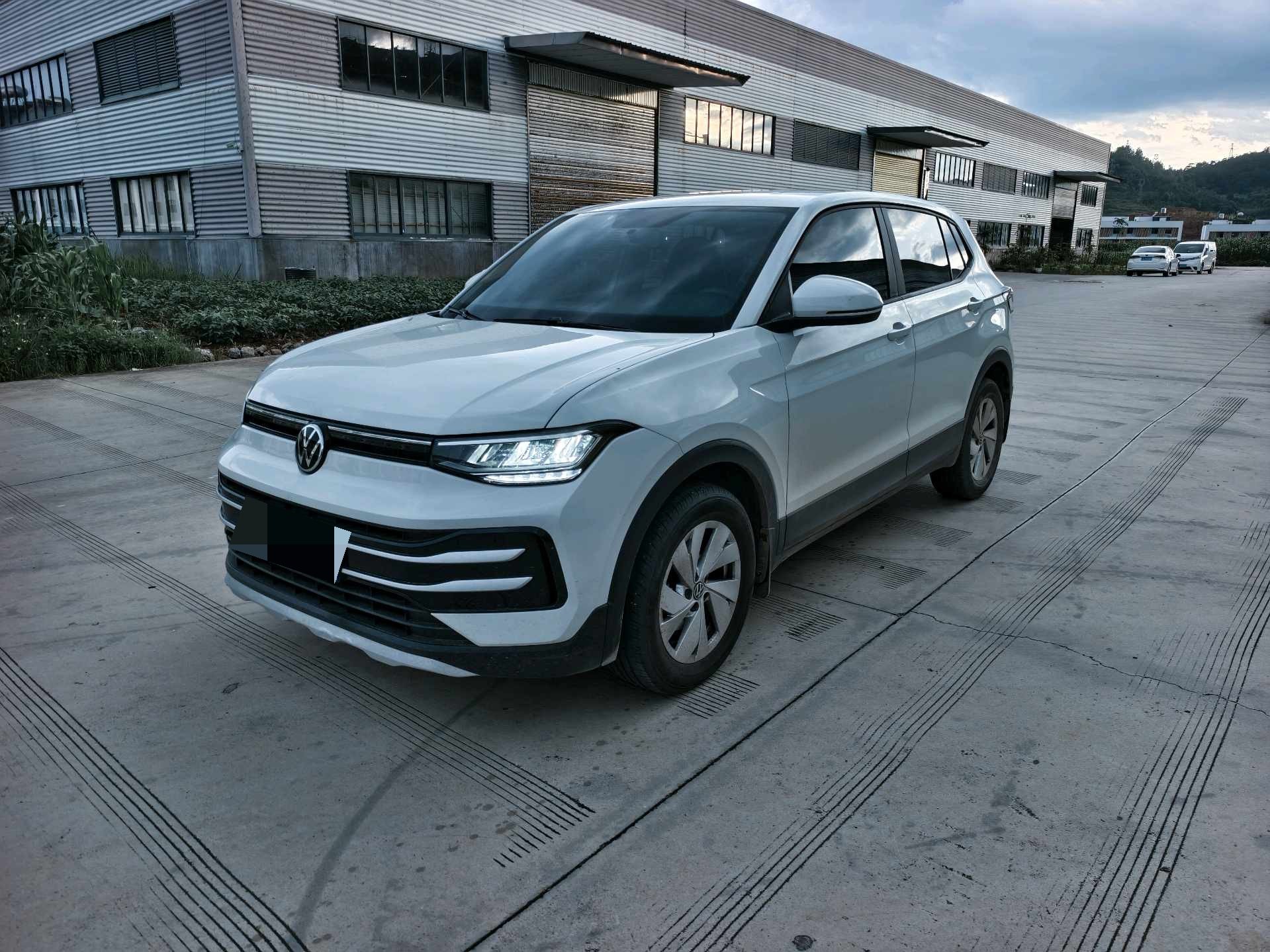 Volkswagen Tharu 2025 car image 