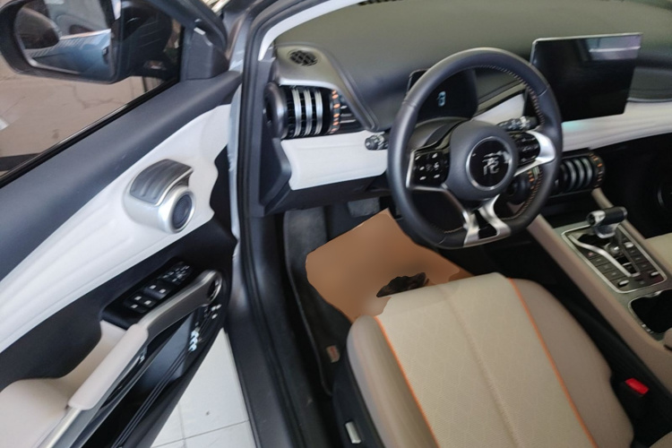 BYD Yuan Plus 2023 صورة سيارة #12