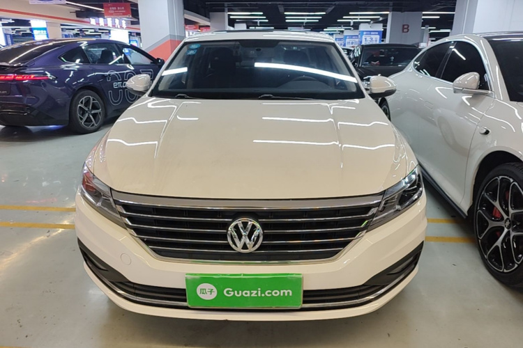 Volkswagen Lavida 2020 car image #3