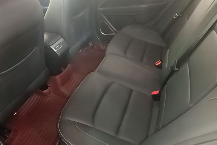 GEELY Emgrand 2020 #17 GEELY Emgrand 2020 car image #17