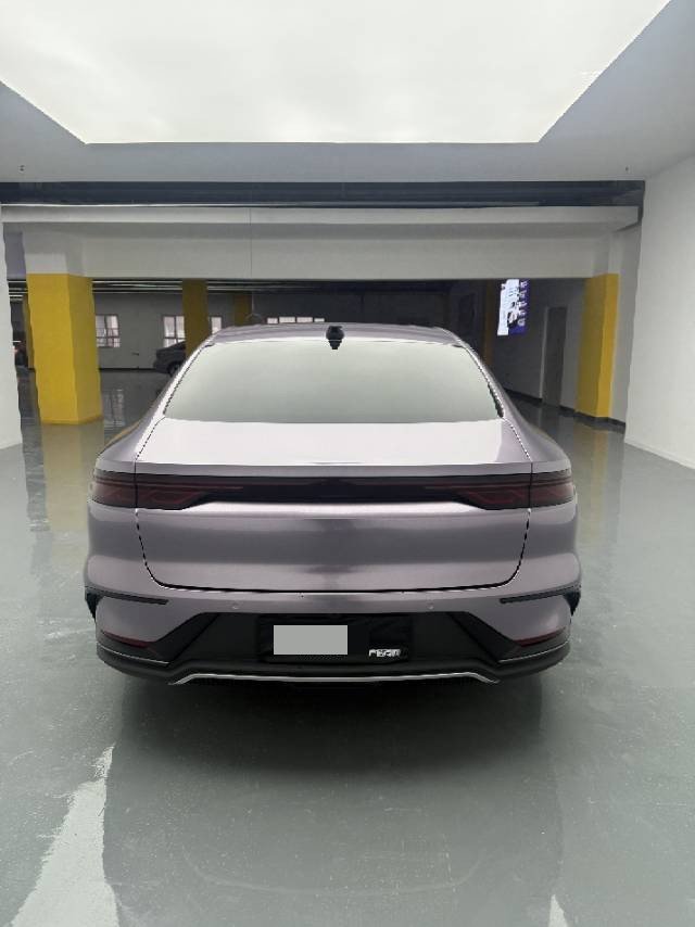 BYD Han 2025 #5 BYD Han 2025 immagine di auto #5