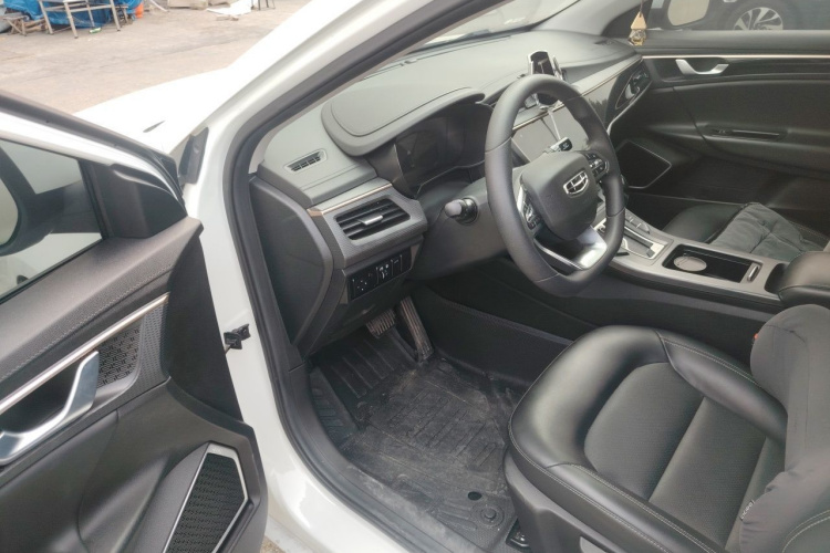 GEELY Emgrand GL 2021 صورة سيارة #9