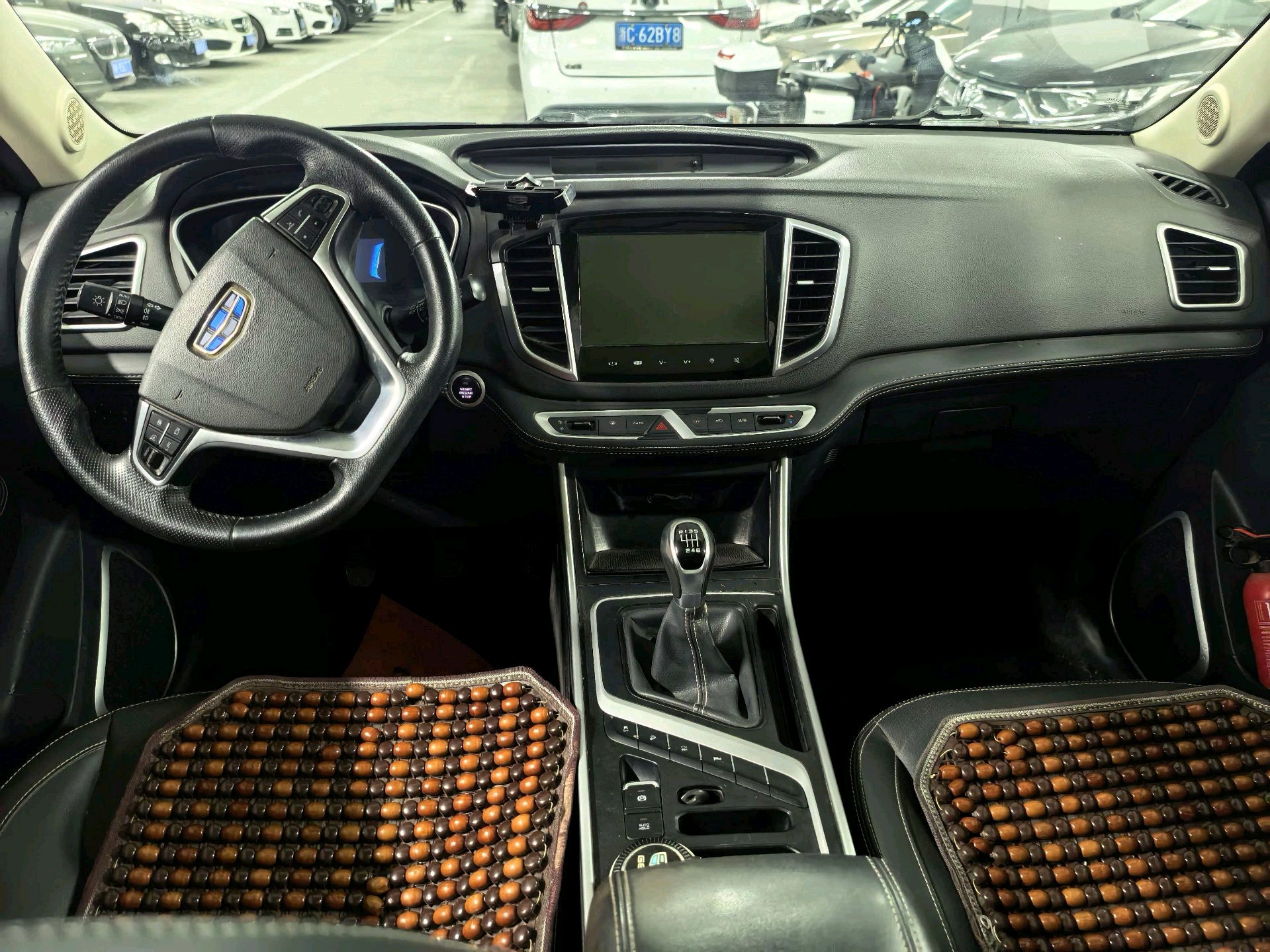 GEELY Vision X6 2019 car image #7