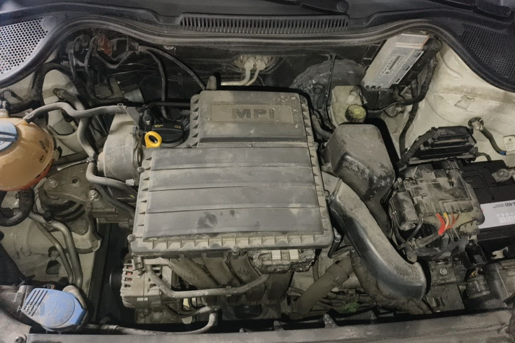 Volkswagen Polo 2014 car image #22