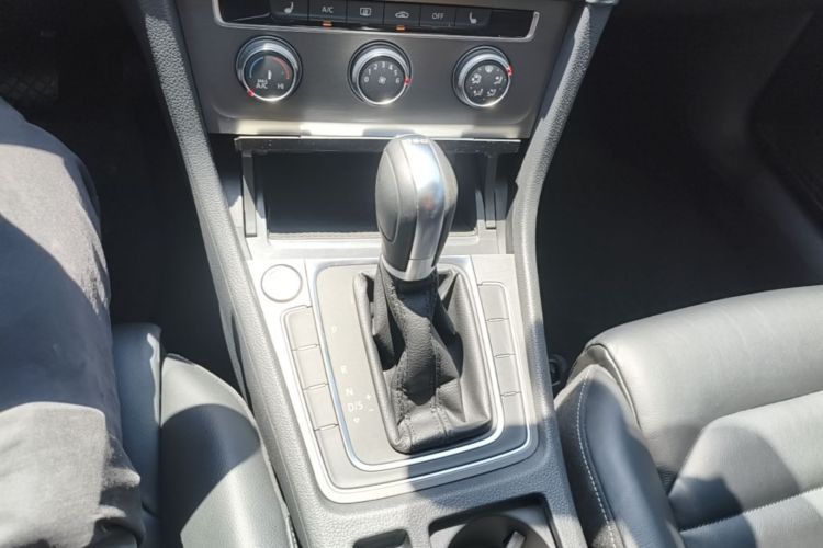 Volkswagen Golf 2016 #18 Volkswagen Golf 2016 car image #18