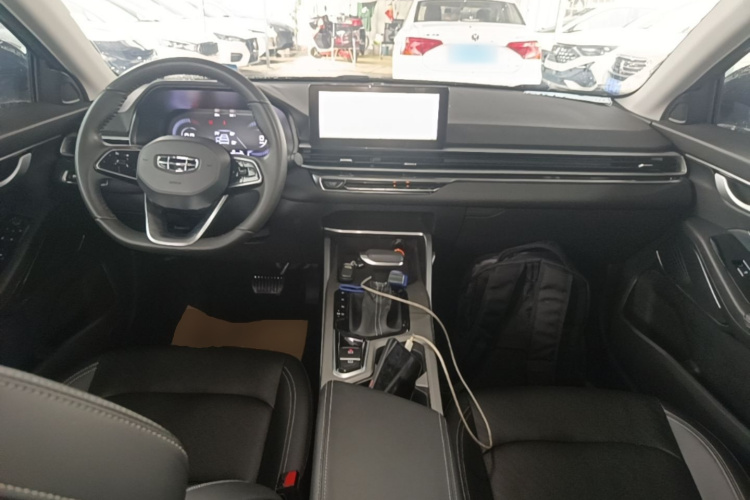 GEELY Emgrand 2023 #10 GEELY Emgrand 2023 car image #10