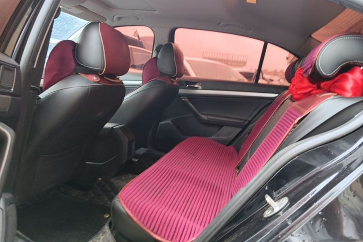 Volkswagen Lavida 2016 car image #17
