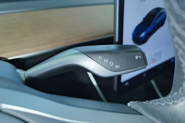 Tesla Model 3 2020 #18 Tesla Model 3 2020 car image #18