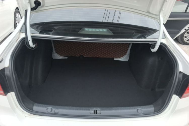 Volkswagen Lavida 2021 car image #19