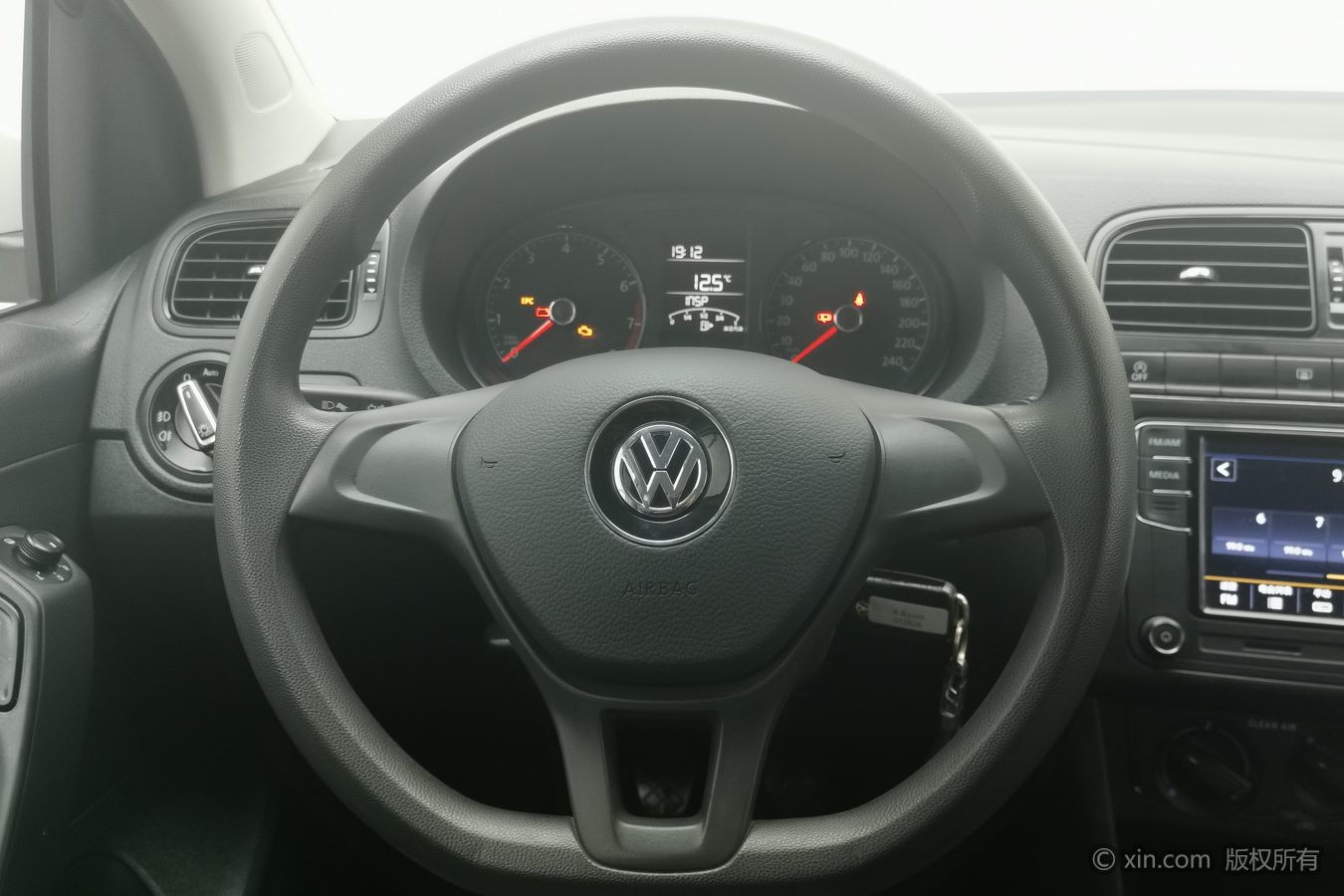 Volkswagen Polo 2019 image de voiture #11