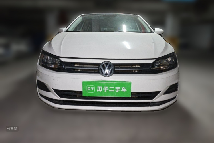Volkswagen Polo 2019 car image #3