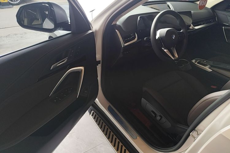 BMW X1 2025 #16 BMW X1 2025 imagem de carro #16