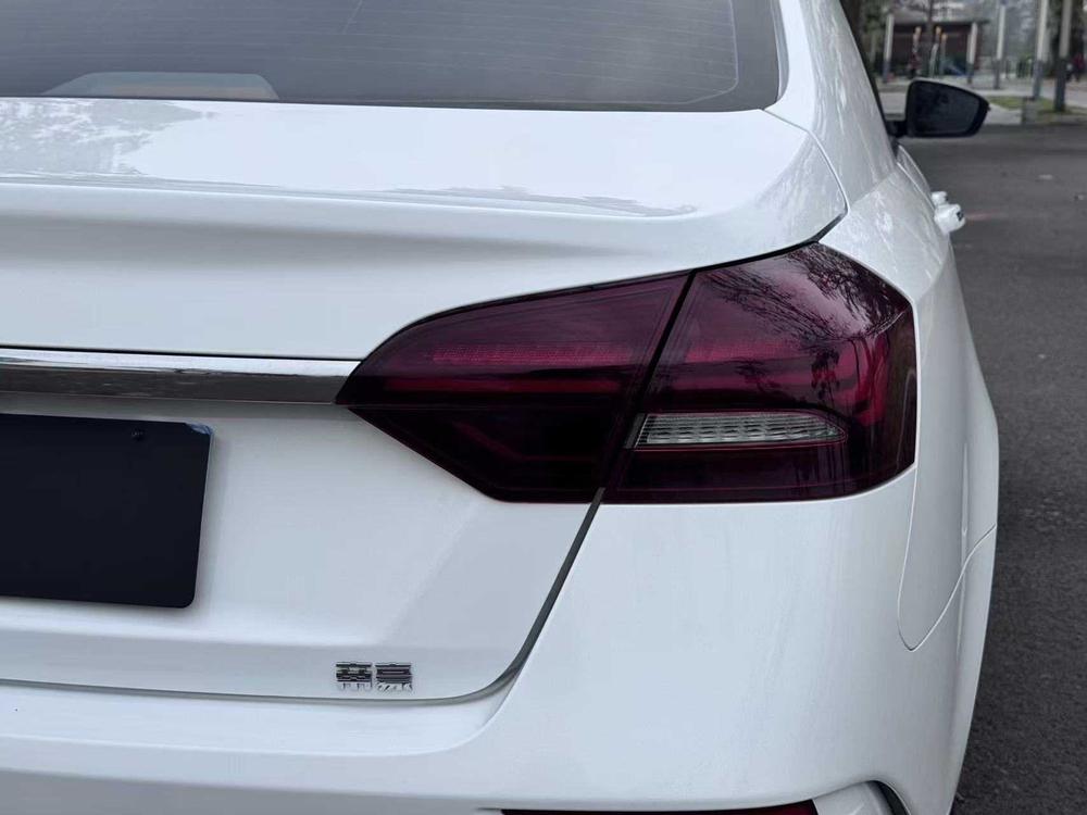 GEELY Emgrand 2020 immagine di auto #9