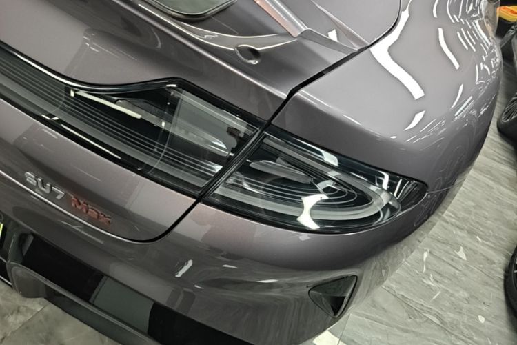MI SU7 2024 car image #8
