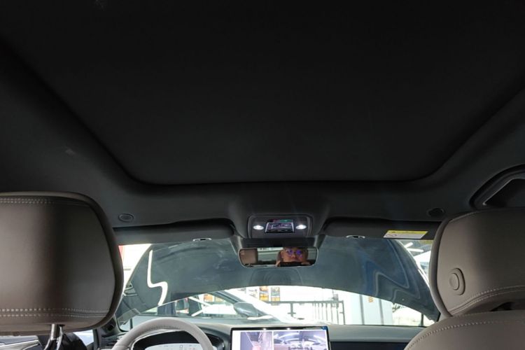 BYD Han 2024 car image #18
