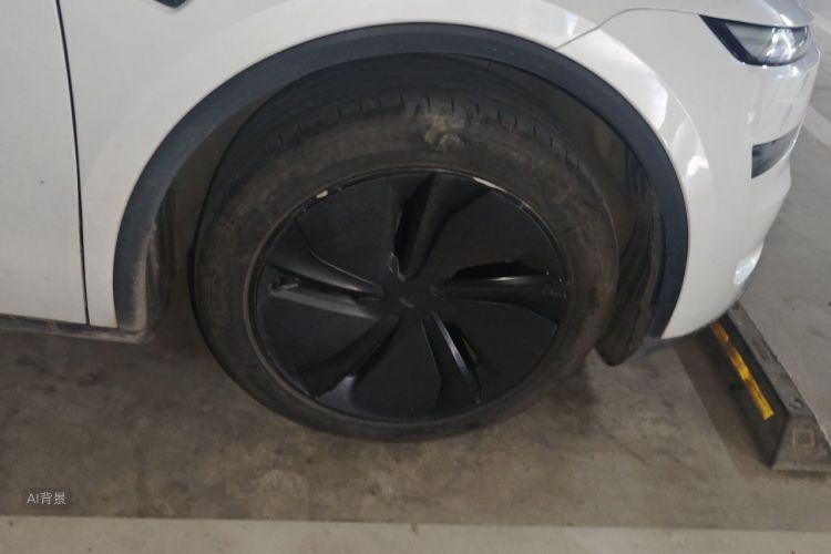 Tesla Model Y 2025 #9 Tesla Model Y 2025 immagine di auto #9