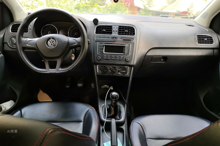 Volkswagen Polo 2015 #11 Volkswagen Polo 2015 car image #11