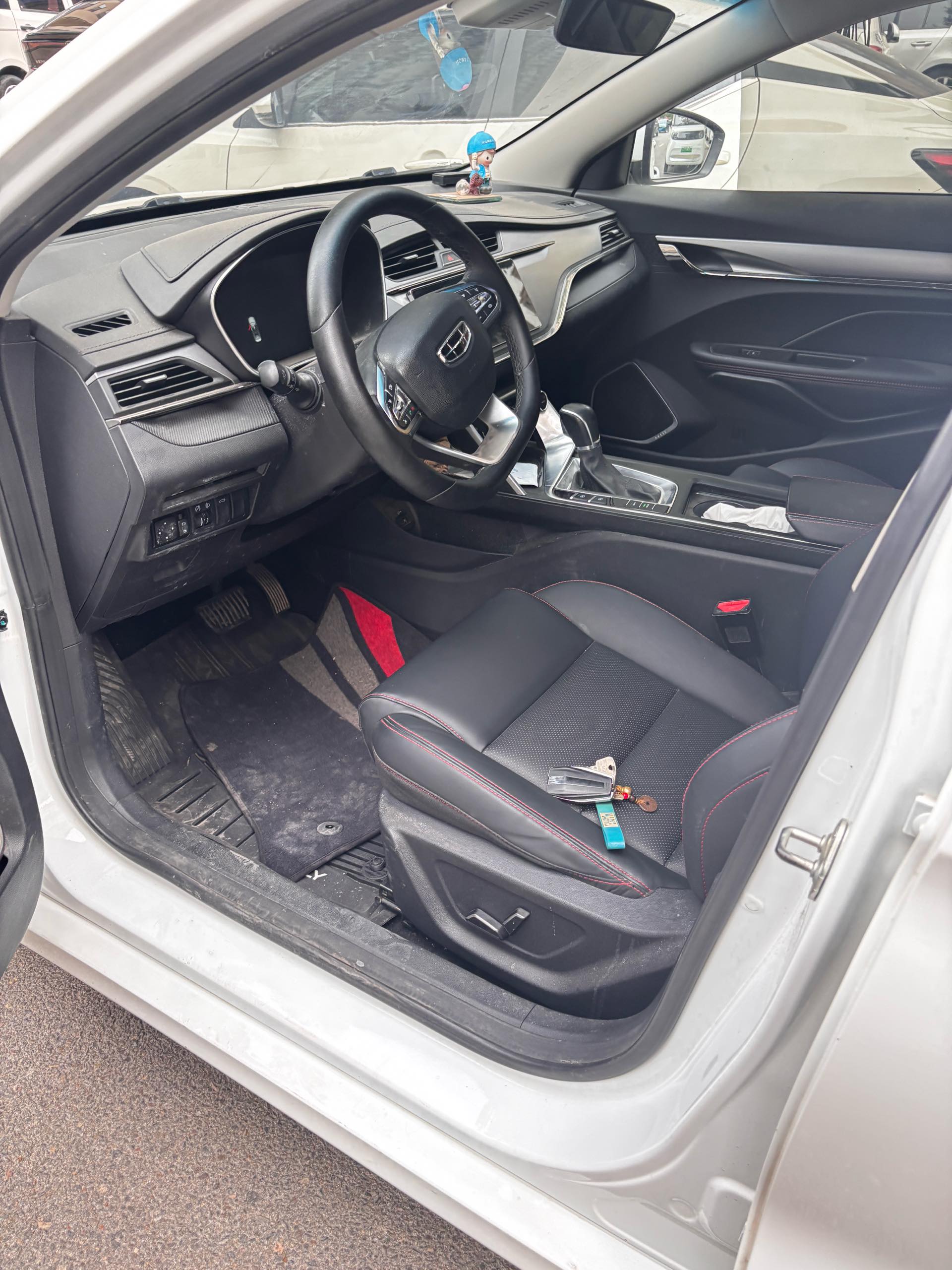 GEELY Binray 2019 image de voiture #2