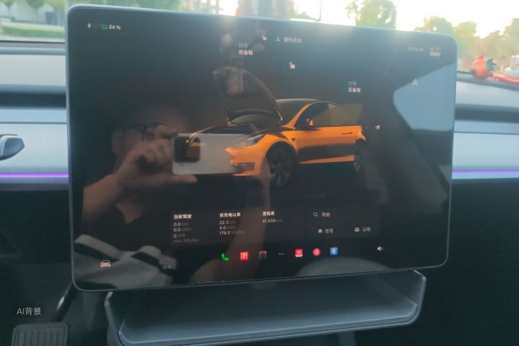 Tesla Model Y 2024 #15 Tesla Model Y 2024 car image #15