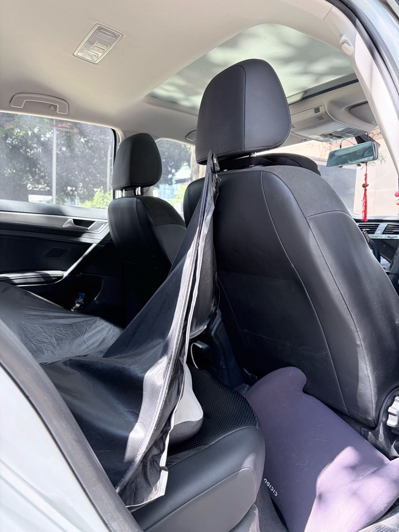 Volkswagen Golf 2020 car image #3