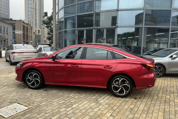 MG 5 2024 #5 MG 5 2024 imagen de coche #5