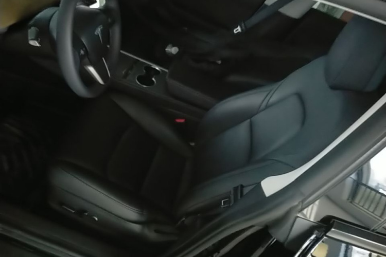 Tesla Model 3 2021 #15 Tesla Model 3 2021 car image #15