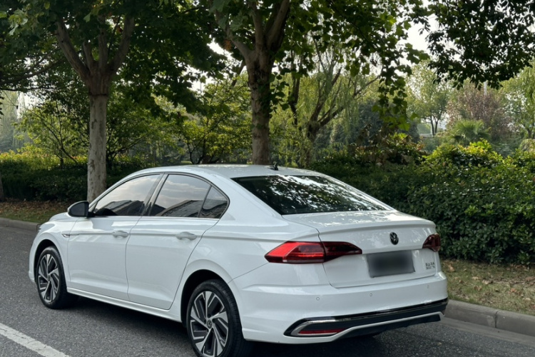 Volkswagen Bora 2023 изображение автомобиля #9