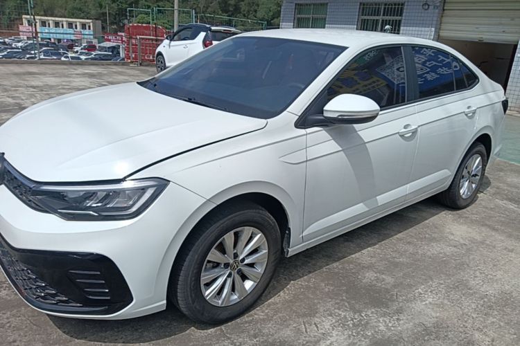 Volkswagen Lavida 2025 imagen de coche #2