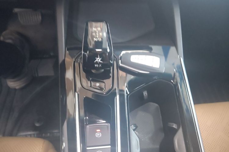 GEELY Emgrand L HiP 2023 car image #14