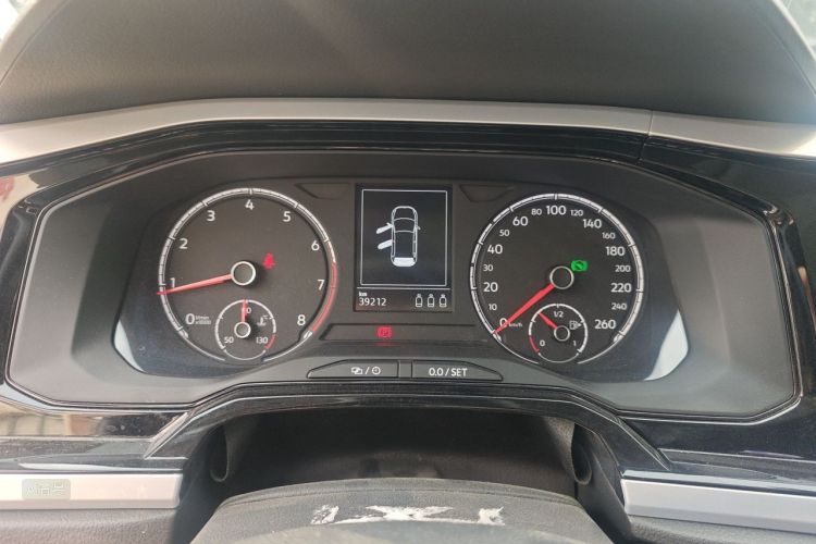 Volkswagen Polo 2021 car image #13