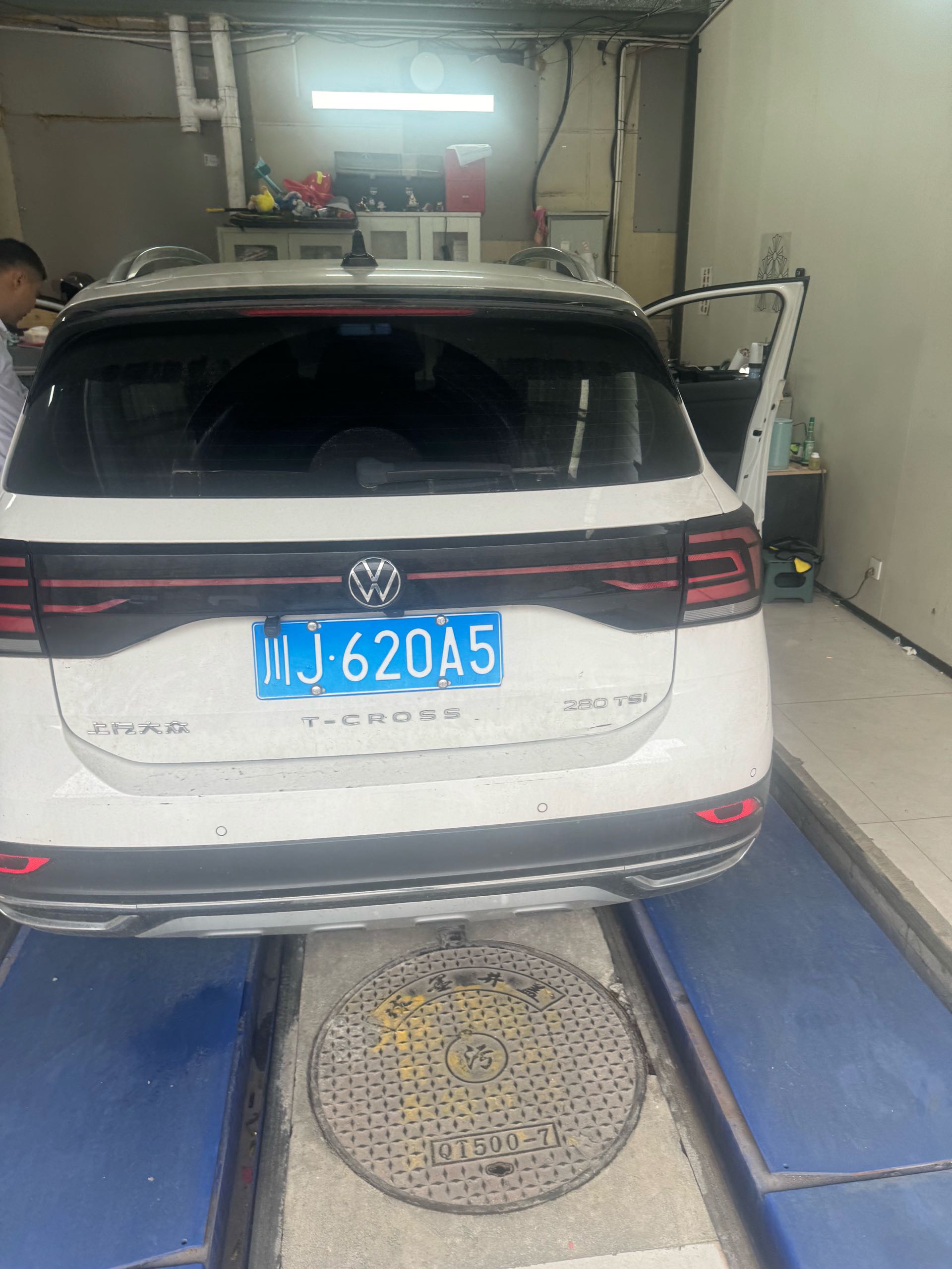 Volkswagen T-Cross 2022 #4 Volkswagen T-Cross 2022 car image #4
