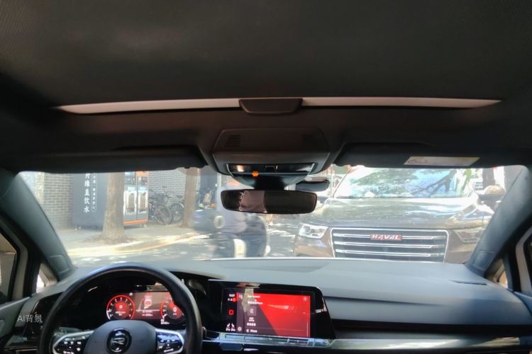 Volkswagen Golf 2021 car image #20