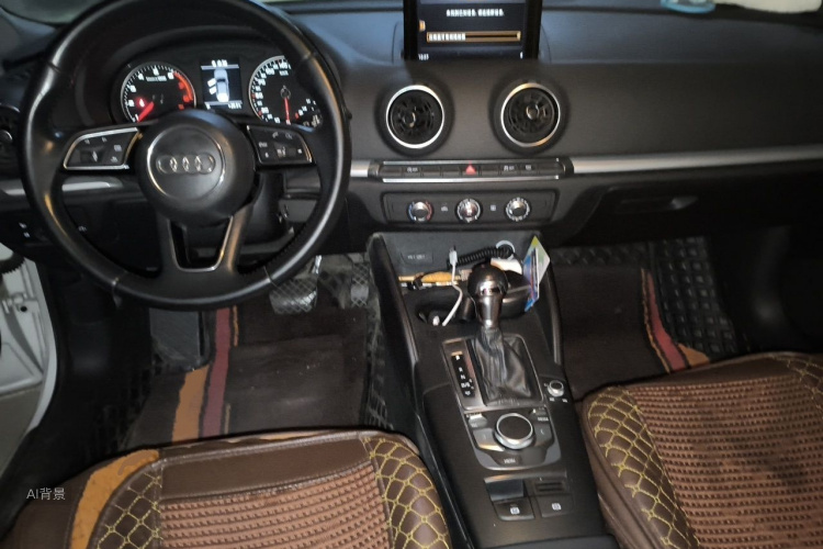 Audi A3 2018 car image #11