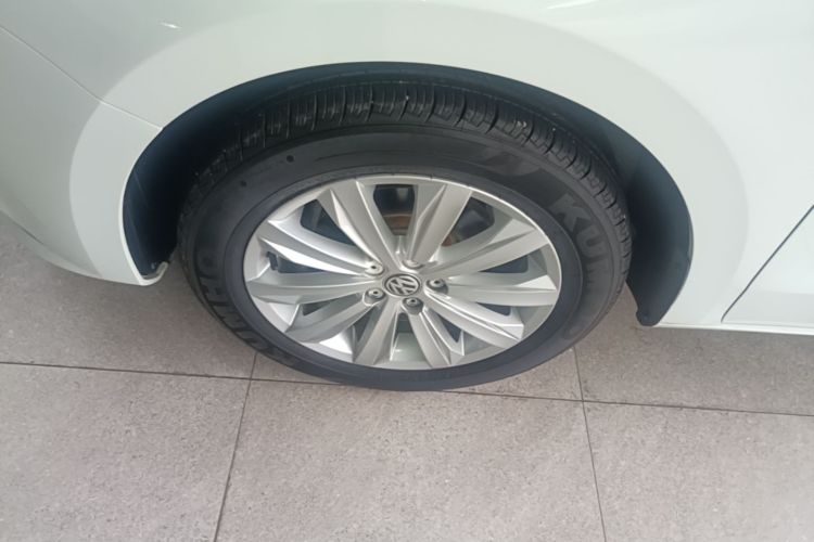 Volkswagen Bora 2023 immagine di auto #9