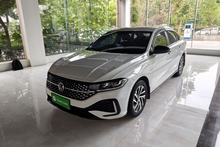 Volkswagen Lavida 2022 car image #2