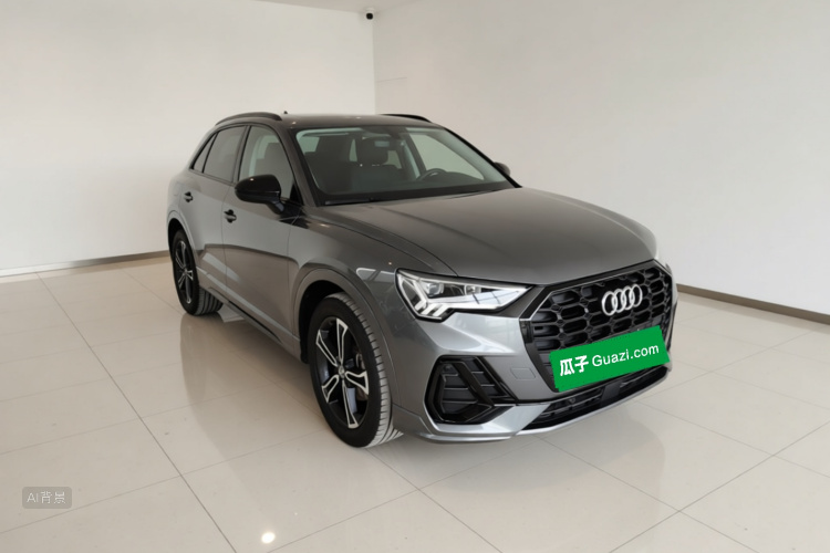 Audi Q3 2020 car image #4